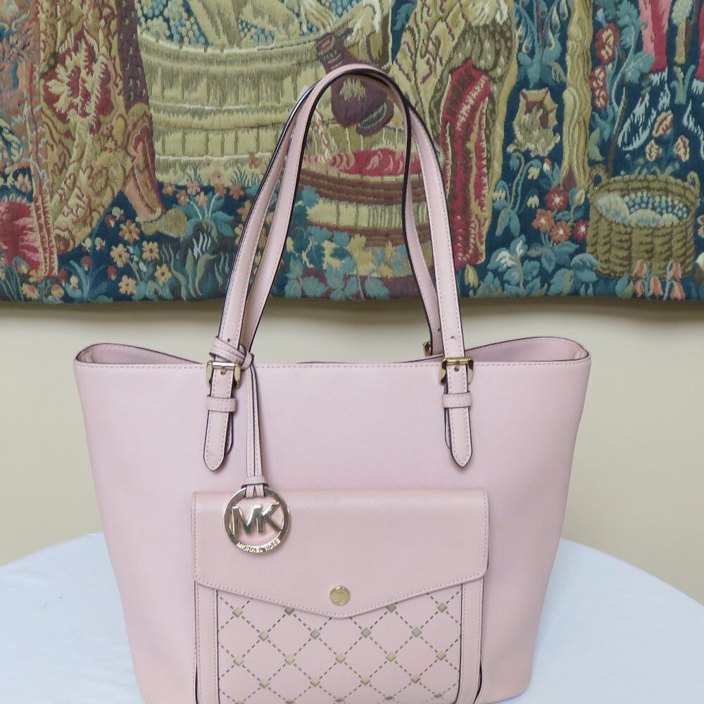 Michael Kors medium  size tote shoulder bag